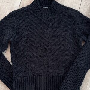 Worthington Women's Small Sweater Black Chevron Knit Adaptive Mock Turtleneck